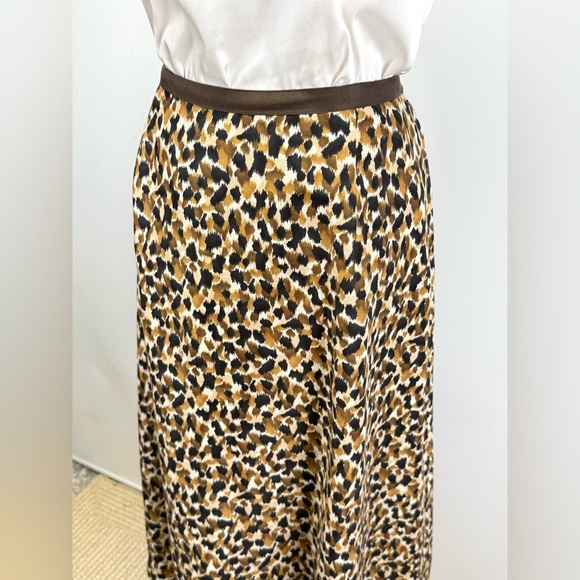 TALBOTS Brown, black & Tan A-Line animal print midi skirt size 16W - Picture 4 of 13